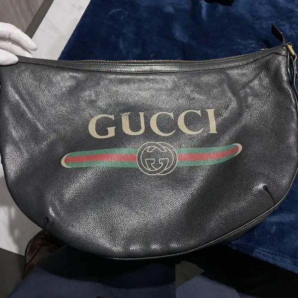 グッチ　ハーフムーン　ホーボーバッグ
