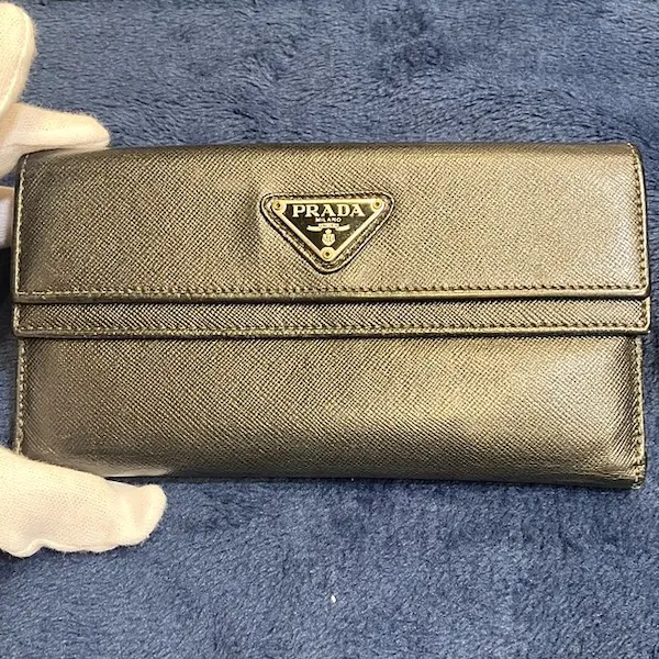 プラダ　サフィアーノ 　長財布