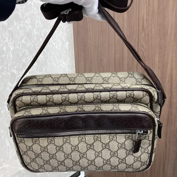 グッチ　GGスプリーム　ショルダーバッグ