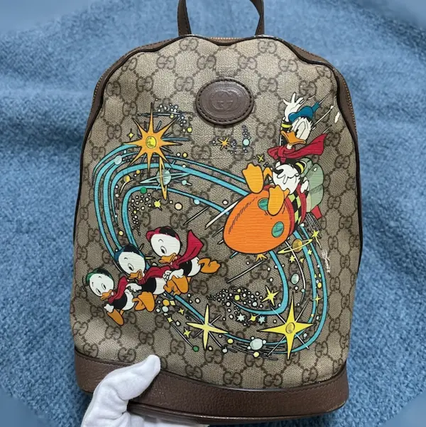 グッチ　ディズニー×グッチ　GGスプリーム　ドナルドダック　バックパック