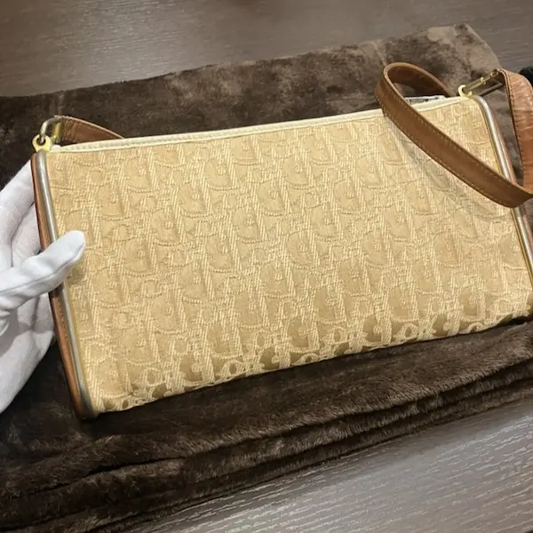 クリスチャン ディオール　トロッター　ショルダーバッグ