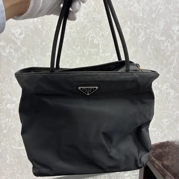 プラダ　ナイロン　トートバッグ
