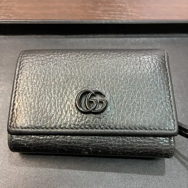 グッチ　GGマーモント　三つ折り財布