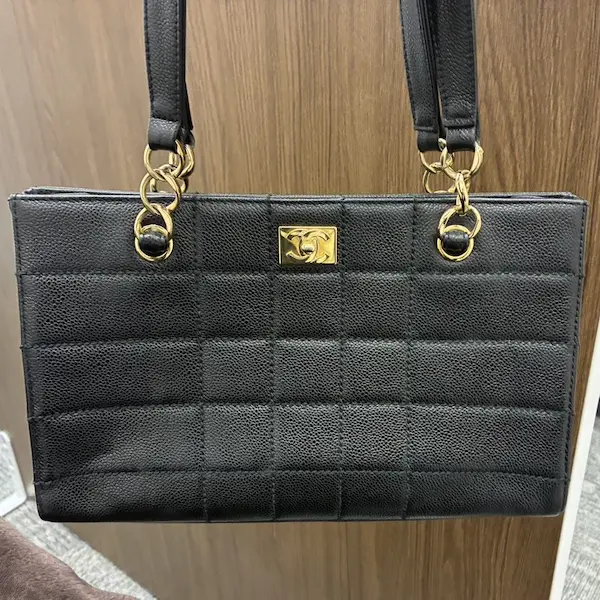 シャネル　チョコバー　キャビアスキン　トートバッグ