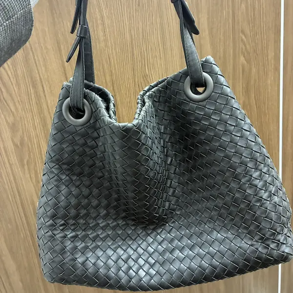 ボッテガ・ヴェネタ　イントレチャート　ガルダ　トートバッグ