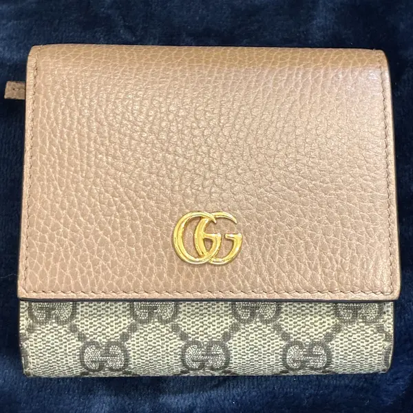 グッチ　ダブルG　バイカラー　ミディアムウォレット