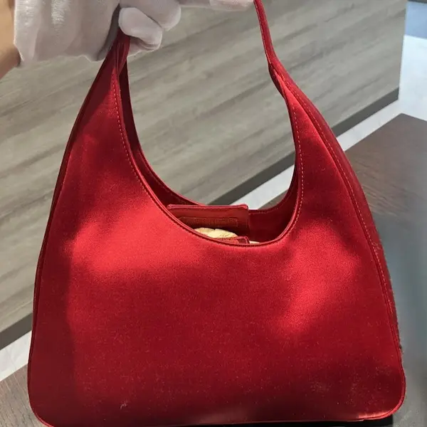 プラダ　ラソ アシンメトリコ　ショルダーバッグ