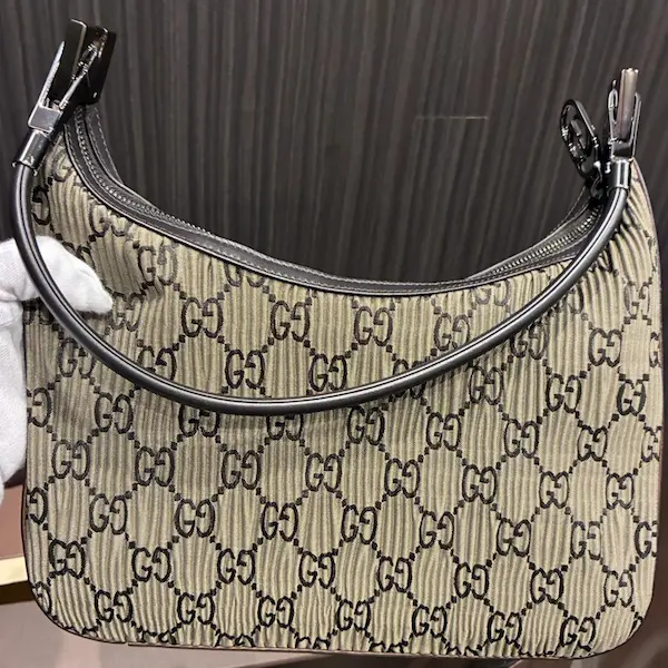 グッチ　GGキャンバス　ワンショルダーバッグ