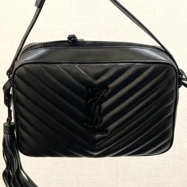 サンローラン　カサンドラ　レザー　ルー カメラバッグ