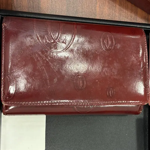 カルティエ　ハッピーバースデー　二つ折り財布
