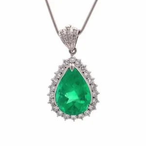 エメラルド ネックレス 8.4 ct