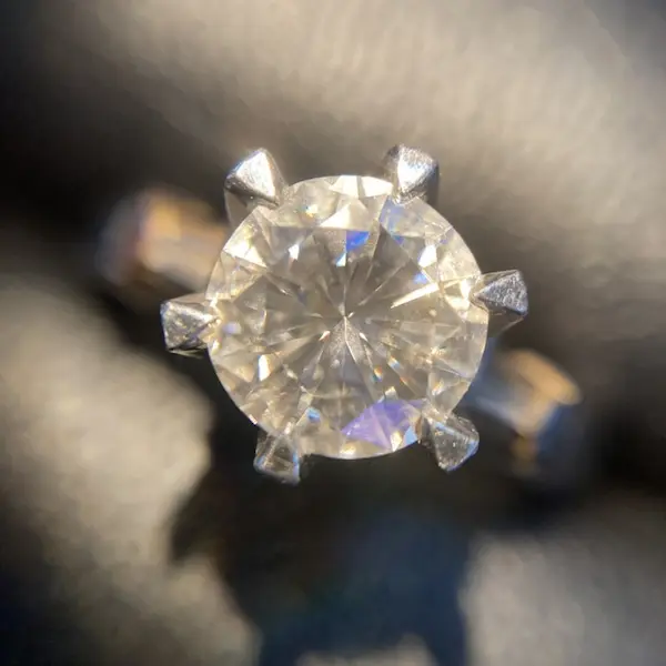 ダイヤモンド 1.1ct