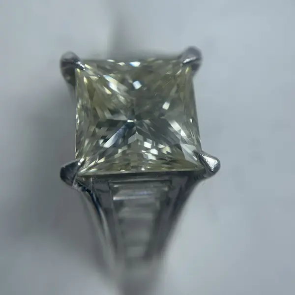 ダイヤ 3.1ct