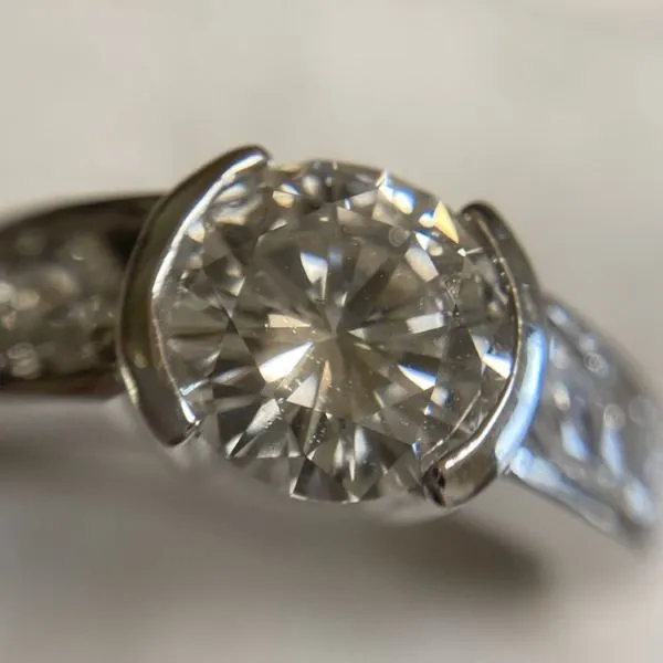 ダイヤリング 1.29ct