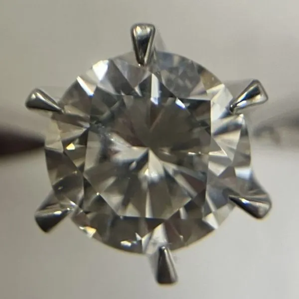 ダイヤ0.74ct