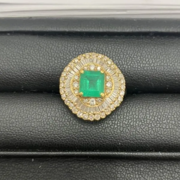 エメラルド 1.20ct