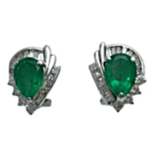 Pt900/K18/WGK14 エメラルド ダイヤ ピアス 1.77・1.96ct