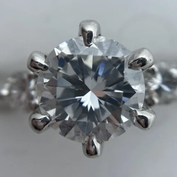 ダイヤ0.71ct