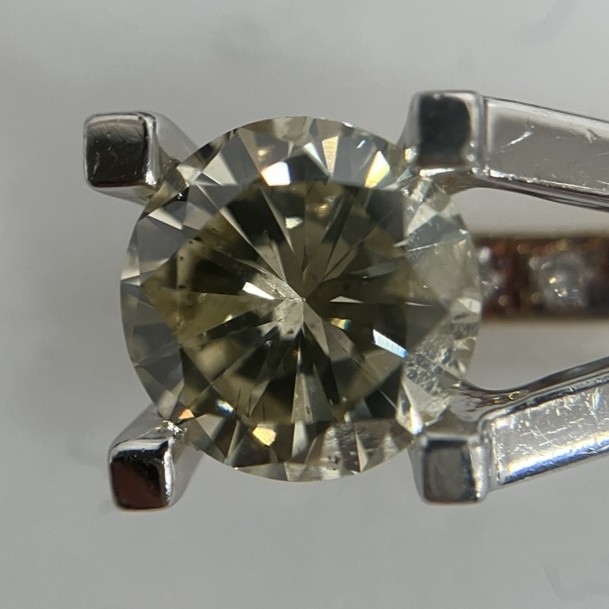 ダイヤ1.065ct