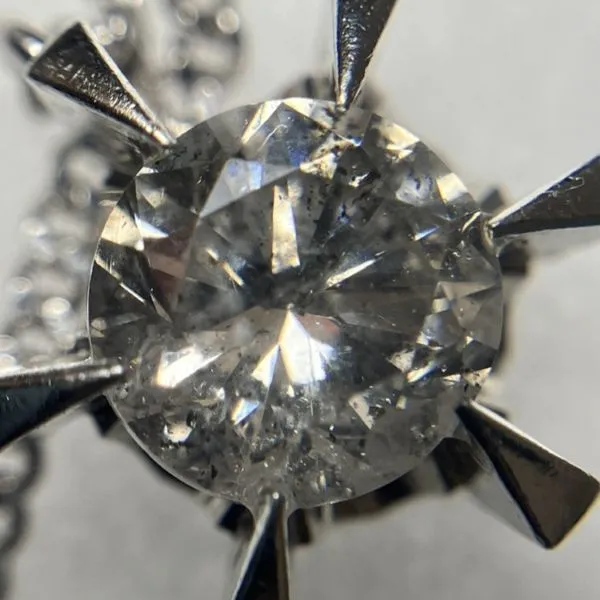 ダイヤ0.77ct