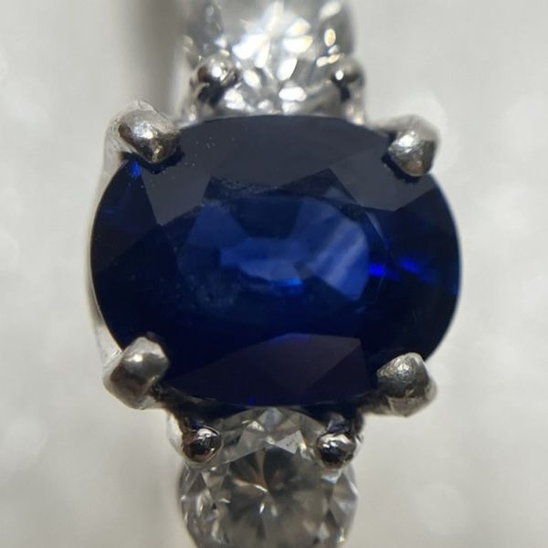 サファイア0.67ct