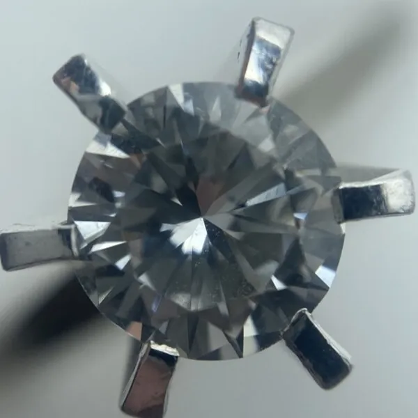 ダイヤ0.60ct