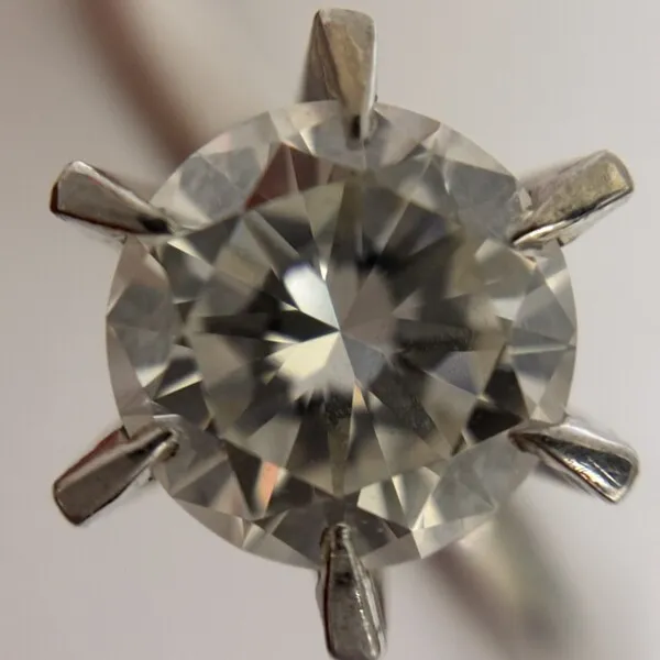 ダイヤ0.89ct