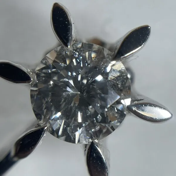 ダイヤ0.61ct