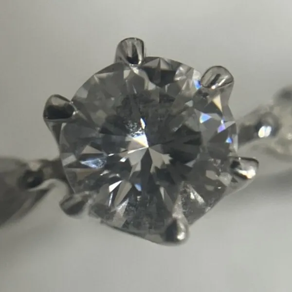 ダイヤ0.22ct