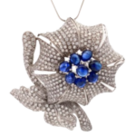 Pt･Pm900 サファイア・ダイヤモンド ブローチ S5.00・D9.00 ct