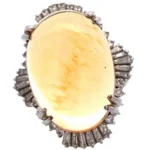 Pt･Pm900 ファイヤーオパール・ダイヤモンド リング 12.65・0.85ct