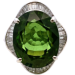 Pt･Pm900 ペリドット・ダイヤモンド リング 32.73・2.08ct買取の参考価格