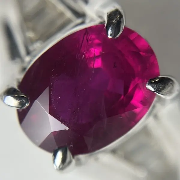 ルビー　2.242ct
