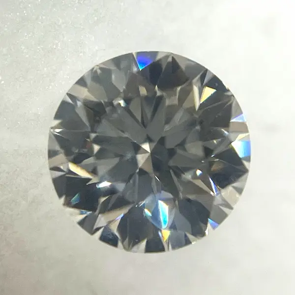 ダイヤ　0.322ct