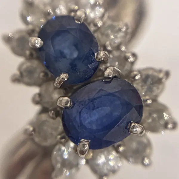 サファイア　0.82ct