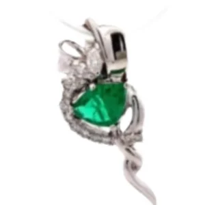 Pt900/K18WG エメラルド・ダイヤモンド ブローチ 1.36 ct 0.63 ct