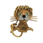 ヴァンクリーフ&アーペル ブローチ 750 動物(ライオン)エメラルド