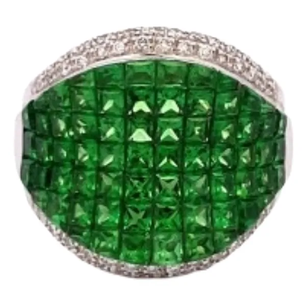 K18WG グリーンガーネット・ダイヤモンド リング 7.2・D0.32 ct