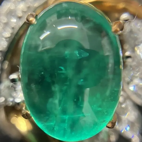 エメラルド　4.09ct