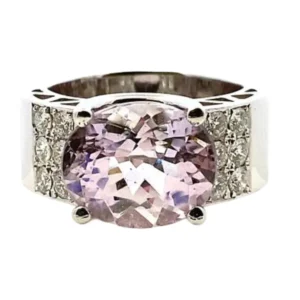 K18WG クンツァイト・ダイヤモンド 5.25・0.48ct