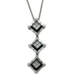 K18 オニキス・ダイヤモンド ペンダントトップ D1.50 ct