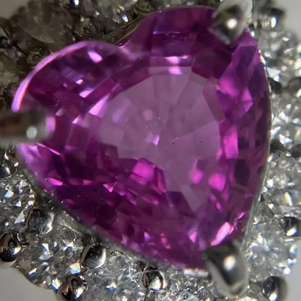 ピンクサファイア　1.03ct