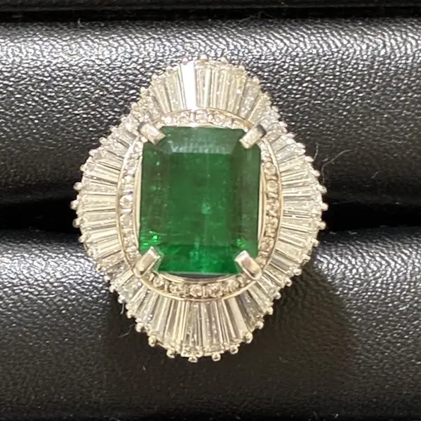 エメラルド　5.78ct