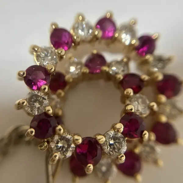 ルビー　1.05ct　ダイヤ　0.7ct