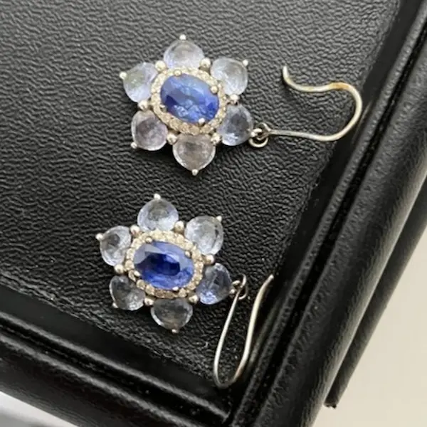 サファイア　1ct