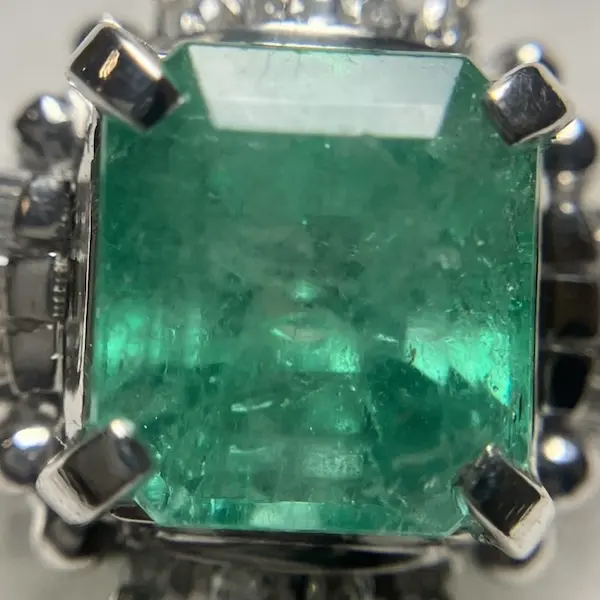 エメラルド　2.0ct