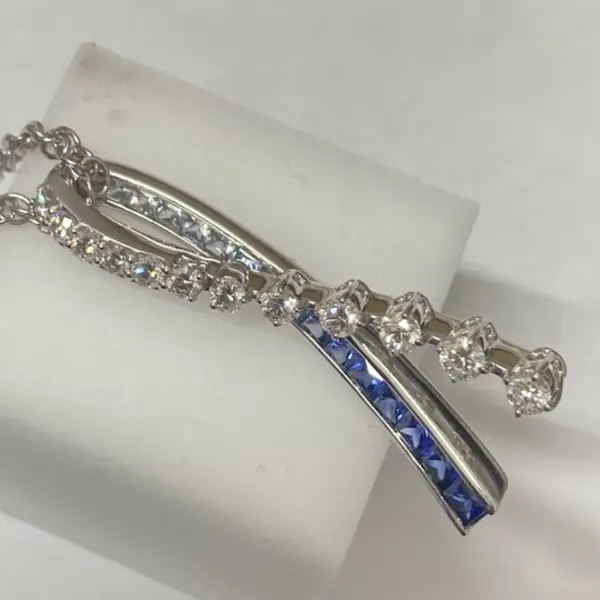 サファイア　1.5ct