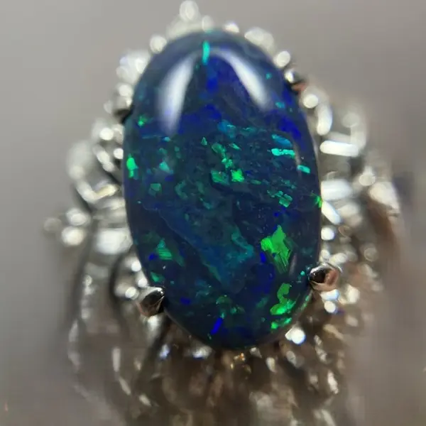 オパール　2.25ct