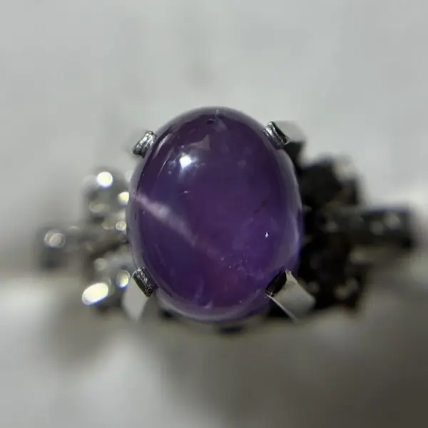 サファイア　2.6ct