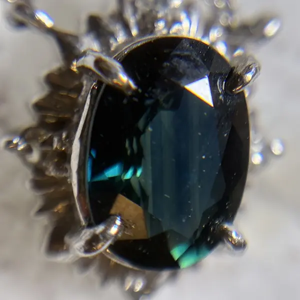 サファイア　1.03ct